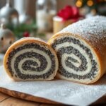 Tradycyjny makowiec zawijany Siostry Anastazji na świątecznym stole