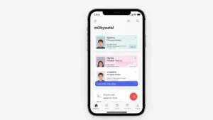 Ekran aplikacji mObywatel na smartfonie z widocznym portfelem cyfrowym i dokumentami